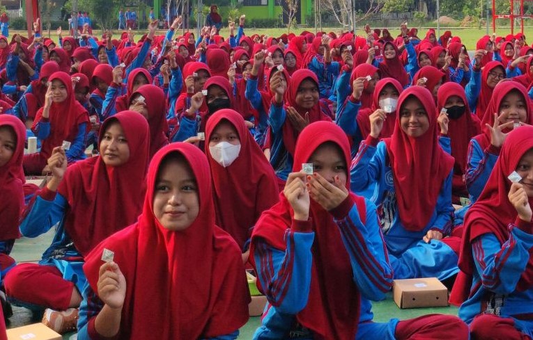 Dinkes Kukar Gelar Gerakan Aksi Gizi, Remaja Putri Diberi TTD untukÂ AtasiÂ Anemia (Mahakam Daily)