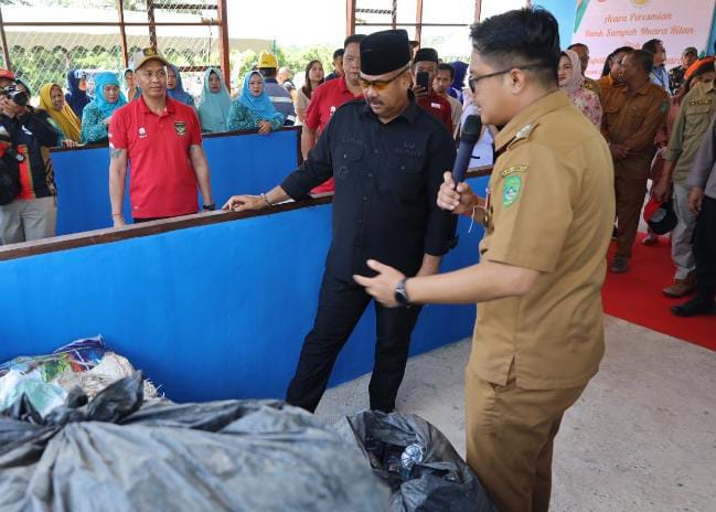 Desa Muara Ritan dirikan bank sampah beberapa waktu lalu / Istimewa