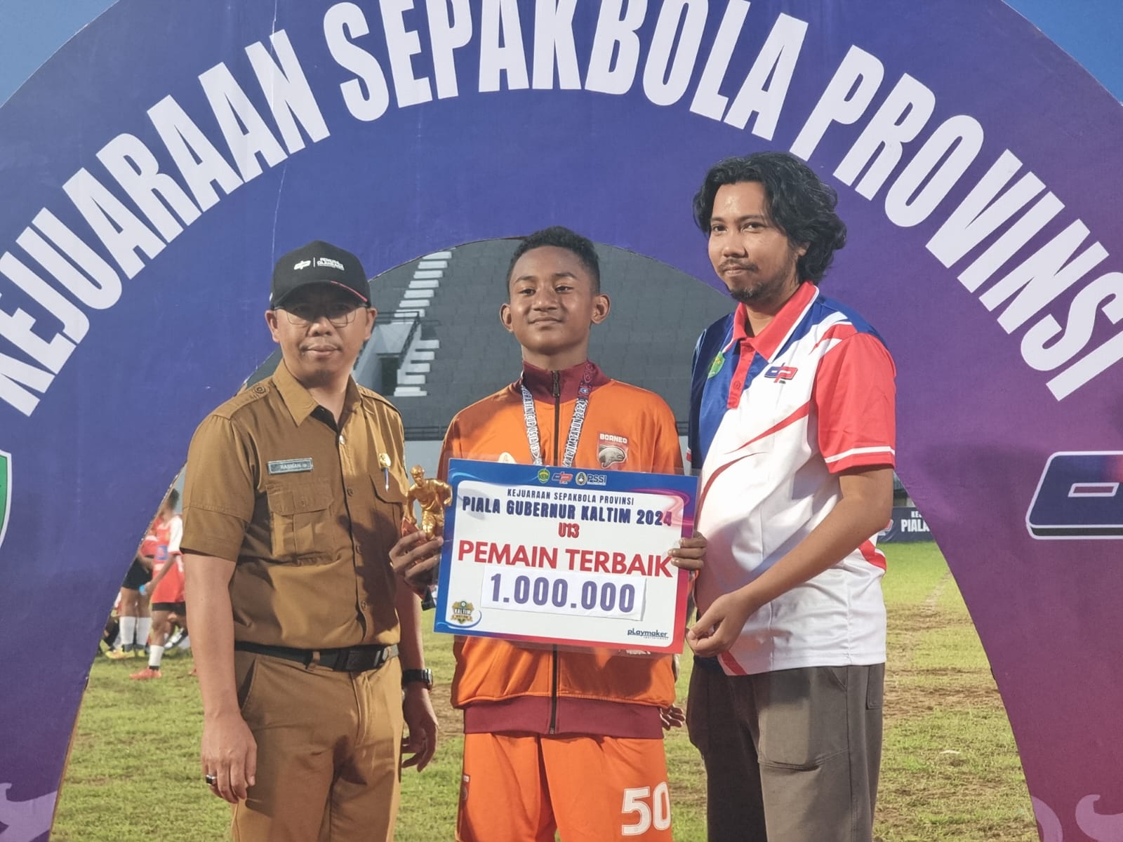 Penutupan Piala Gubernur Kaltim U-13 dan U-15.