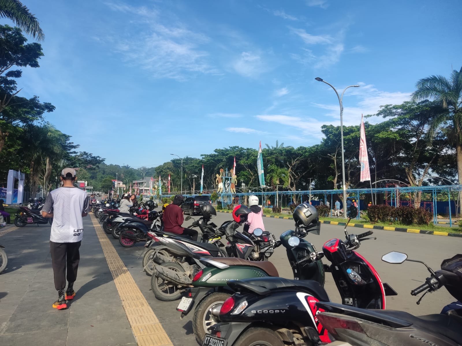 Potret area parkir di Gelora Kadrie Oening Samarinda.