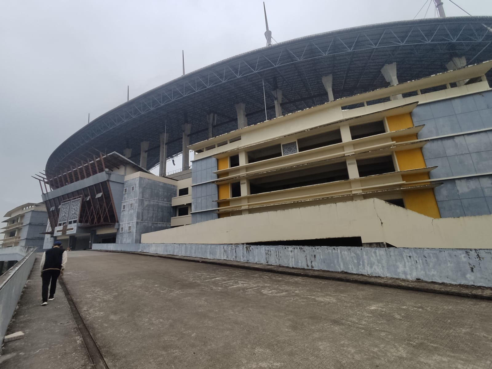 Potret Stadion Utama Palaran di Samarinda.