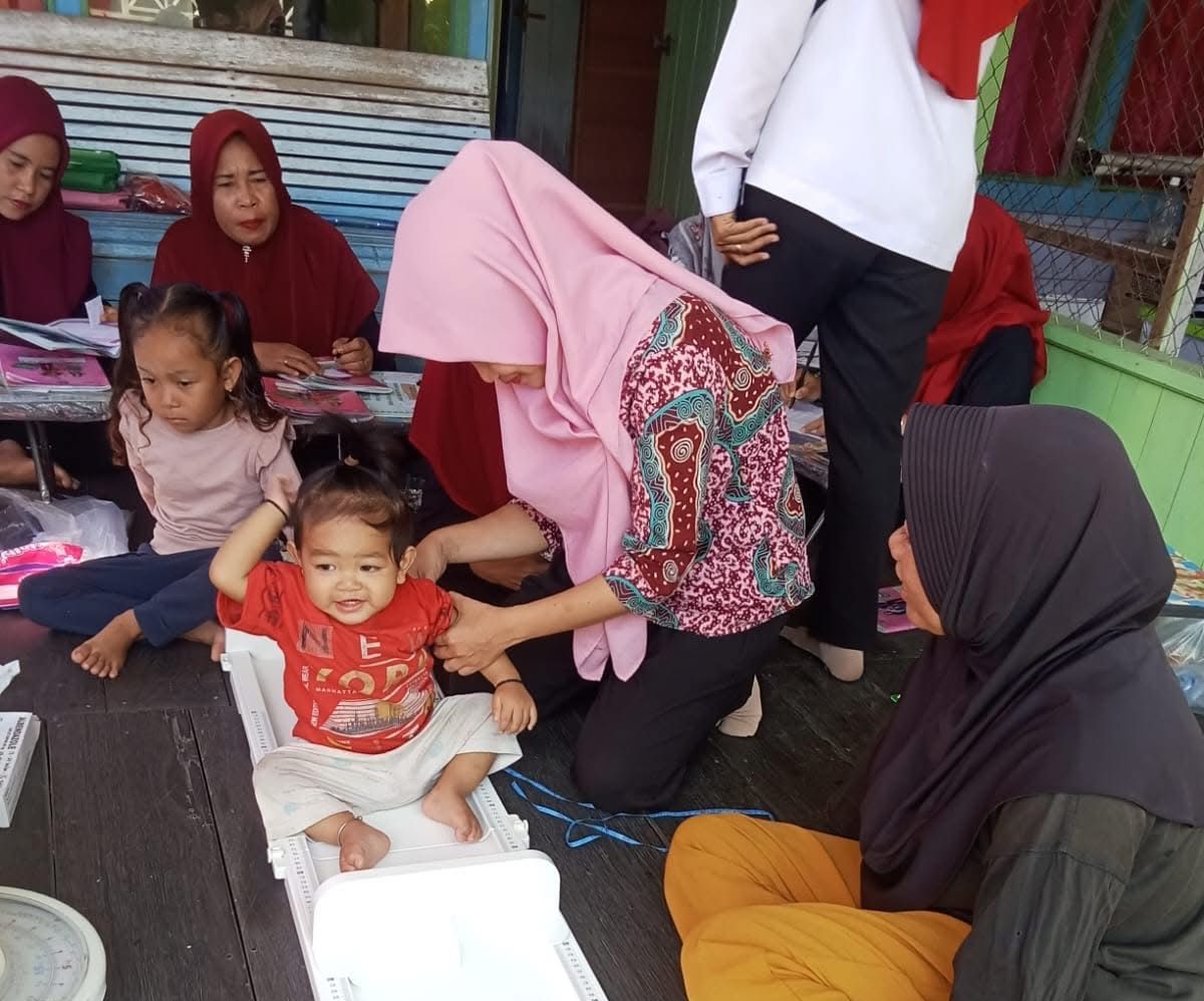 Aktivitas Posyandu di Kukar yang akan terus diperluas Pemkab Kukar. (ist)