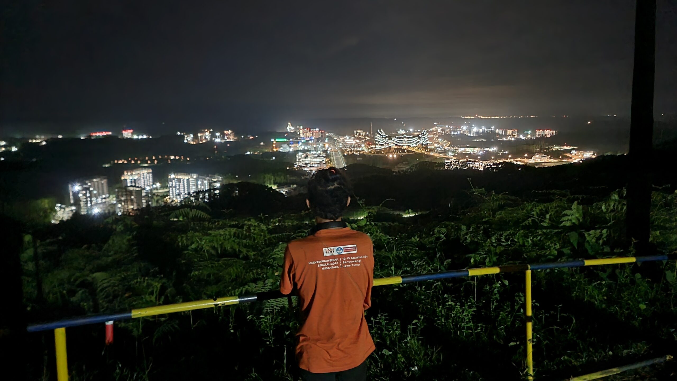 Caption foto : Potret malam hari penerangan Ibu Kota Nusantara. (Hasyim Ilyas)