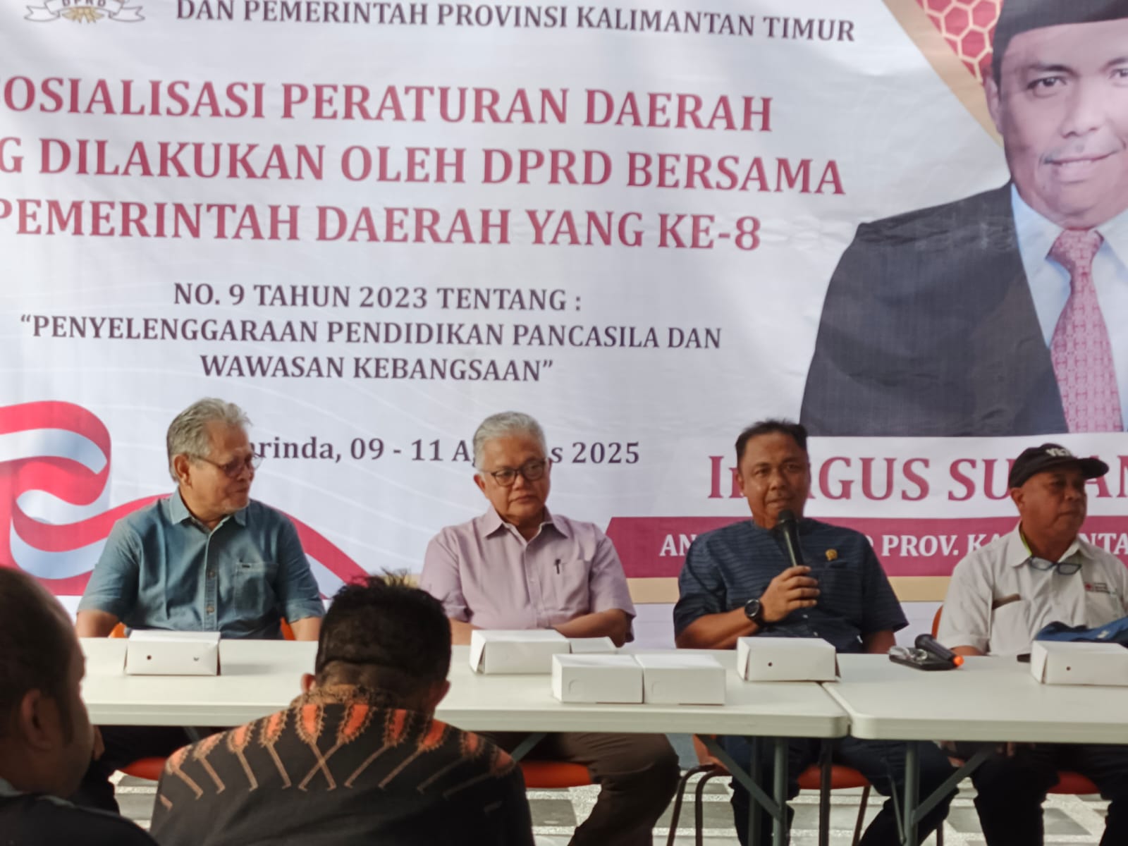 Foto: Suasana dalam Sosialisasi Peraturan Daerah (Sosper) Nomor 9 Tahun 2023 tentang Penyelenggaraan Pendidikan Pancasila dan Wawasan Kebangsaan yang digelar Anggota DPRD Kaltim, Agus Suwandi di Jalan A Wahab Syahrani, Gang Kejaksaan, Kelurahan Air Hitam, Kecamatan Samarinda Ulu. (Dok)